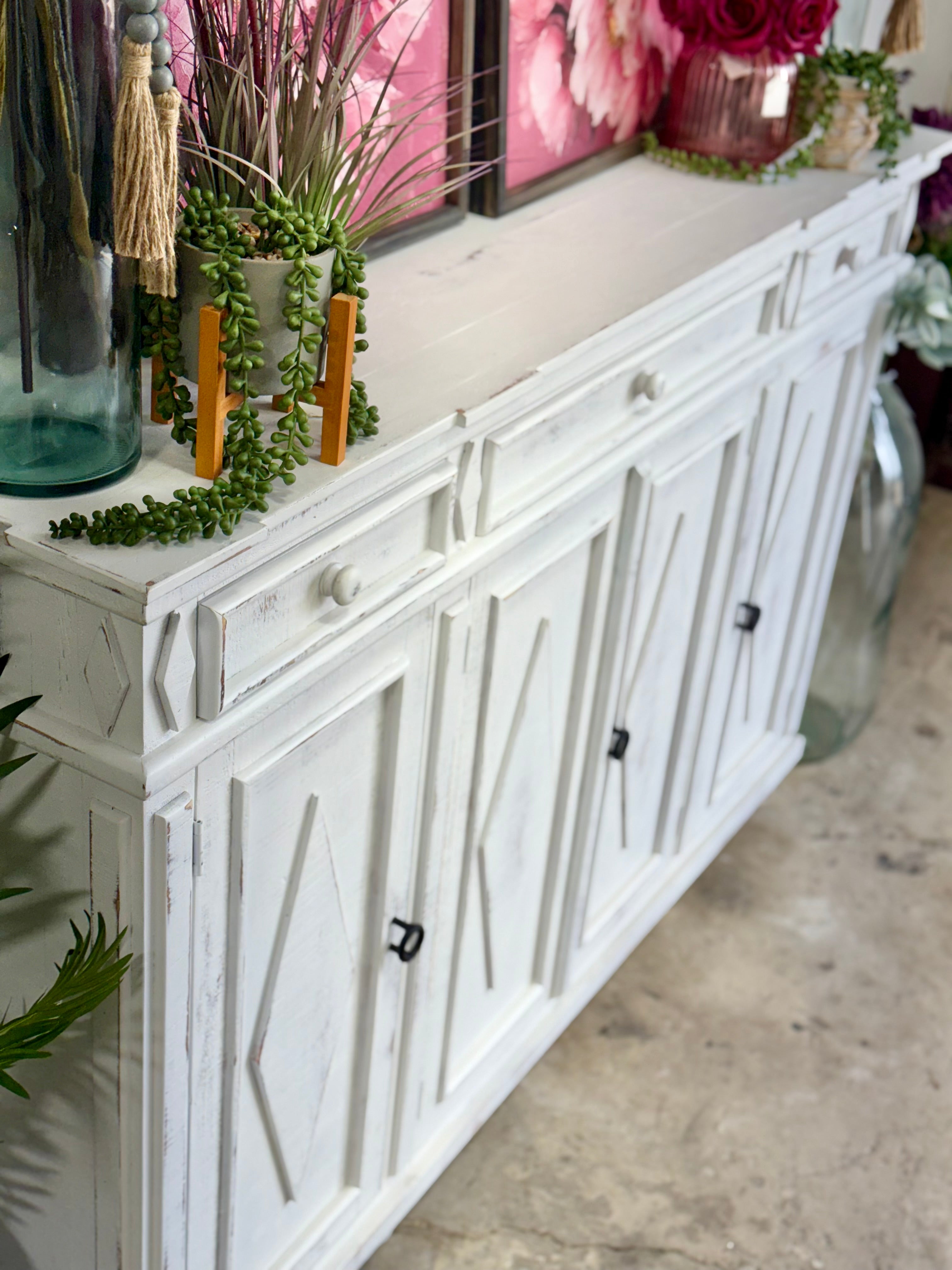 Julia 4 Door Console-Whisper White