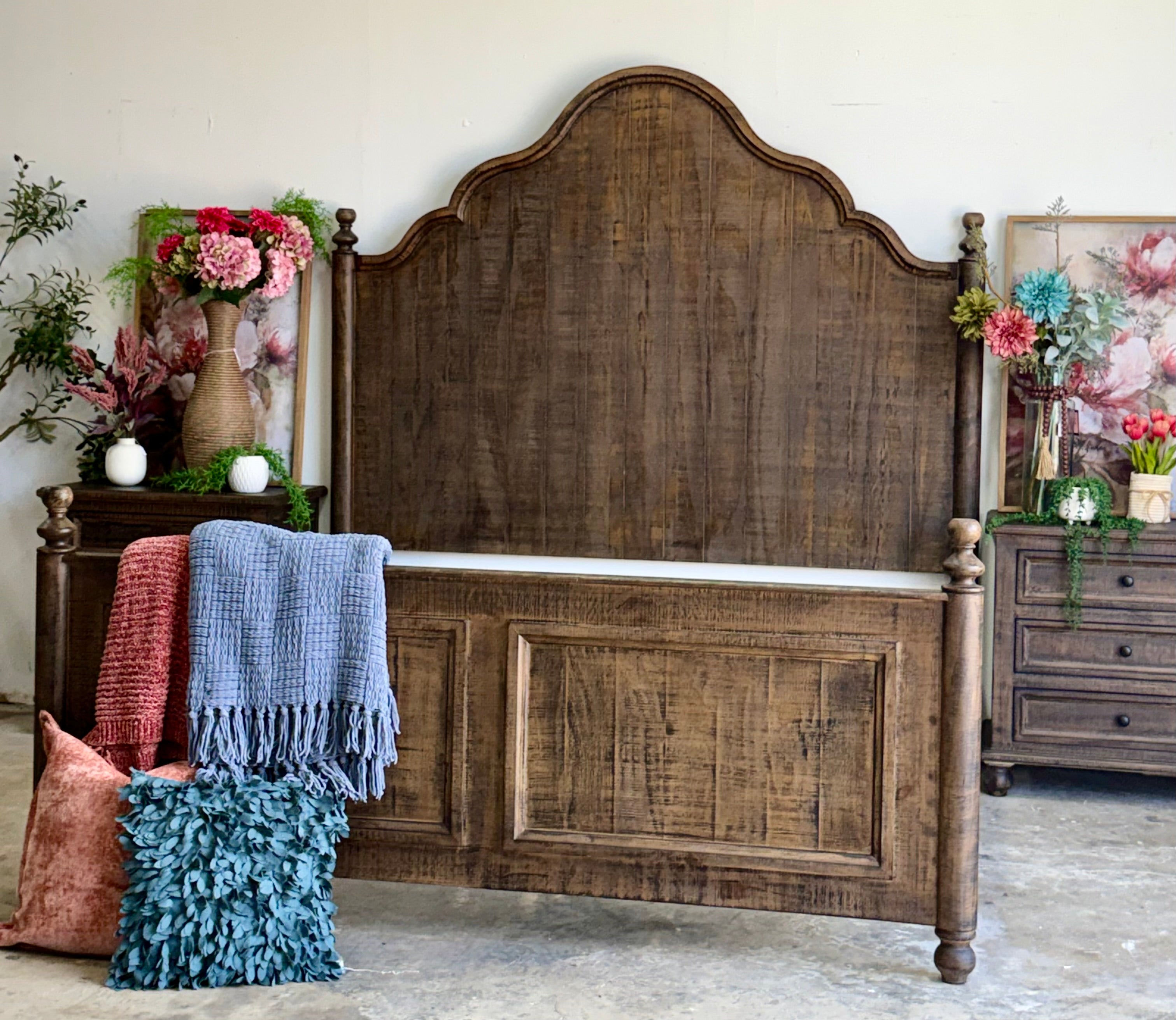 Adele King Bed- Honeywood