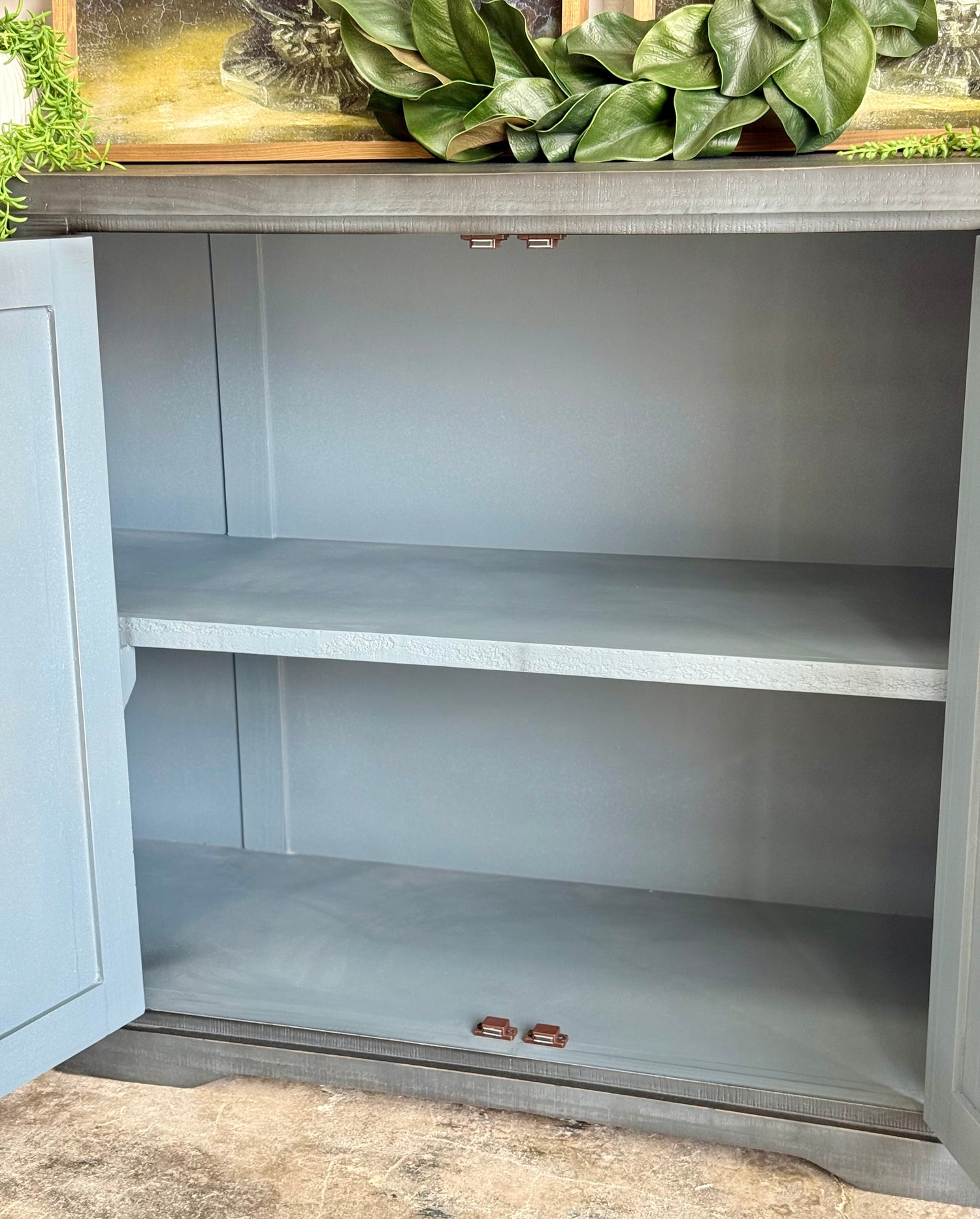 Circle Door Console-Blue Haze/Gold