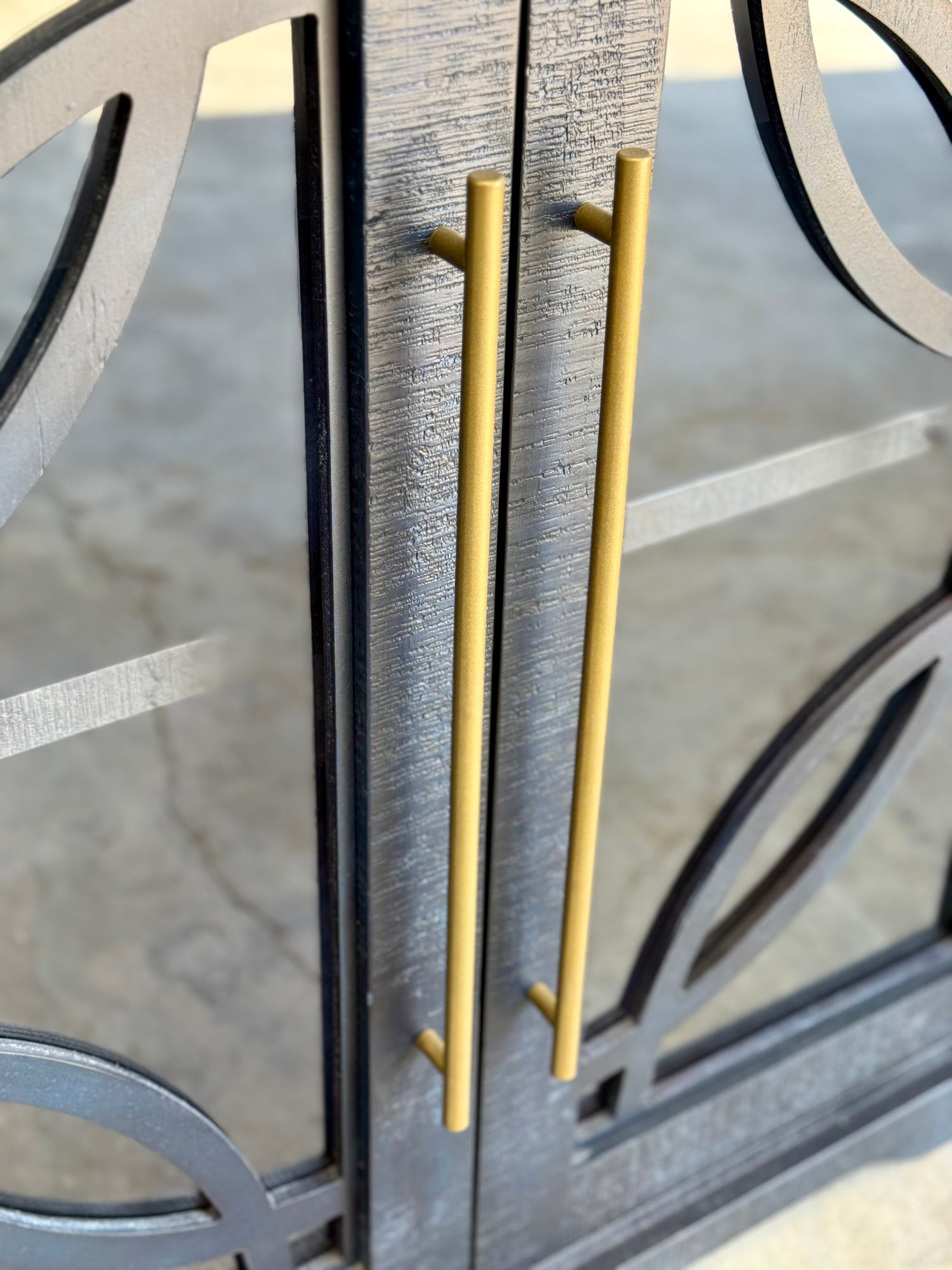 Circle Door Console-Deep Blue/Gold