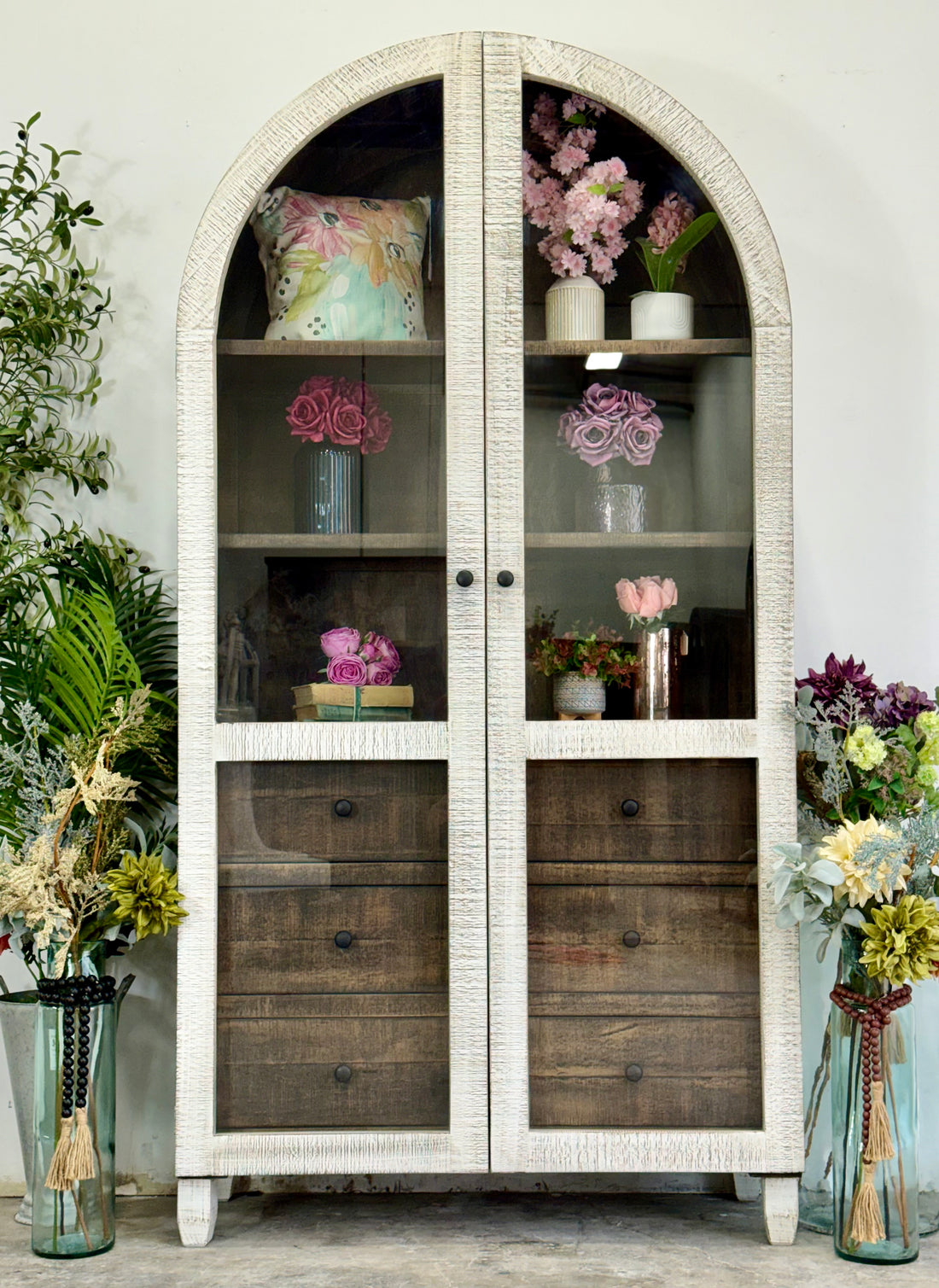 Melody Domed Vitrine-White Wheat/Honeywood