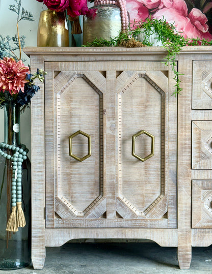 Cora Console-Soft Drift™