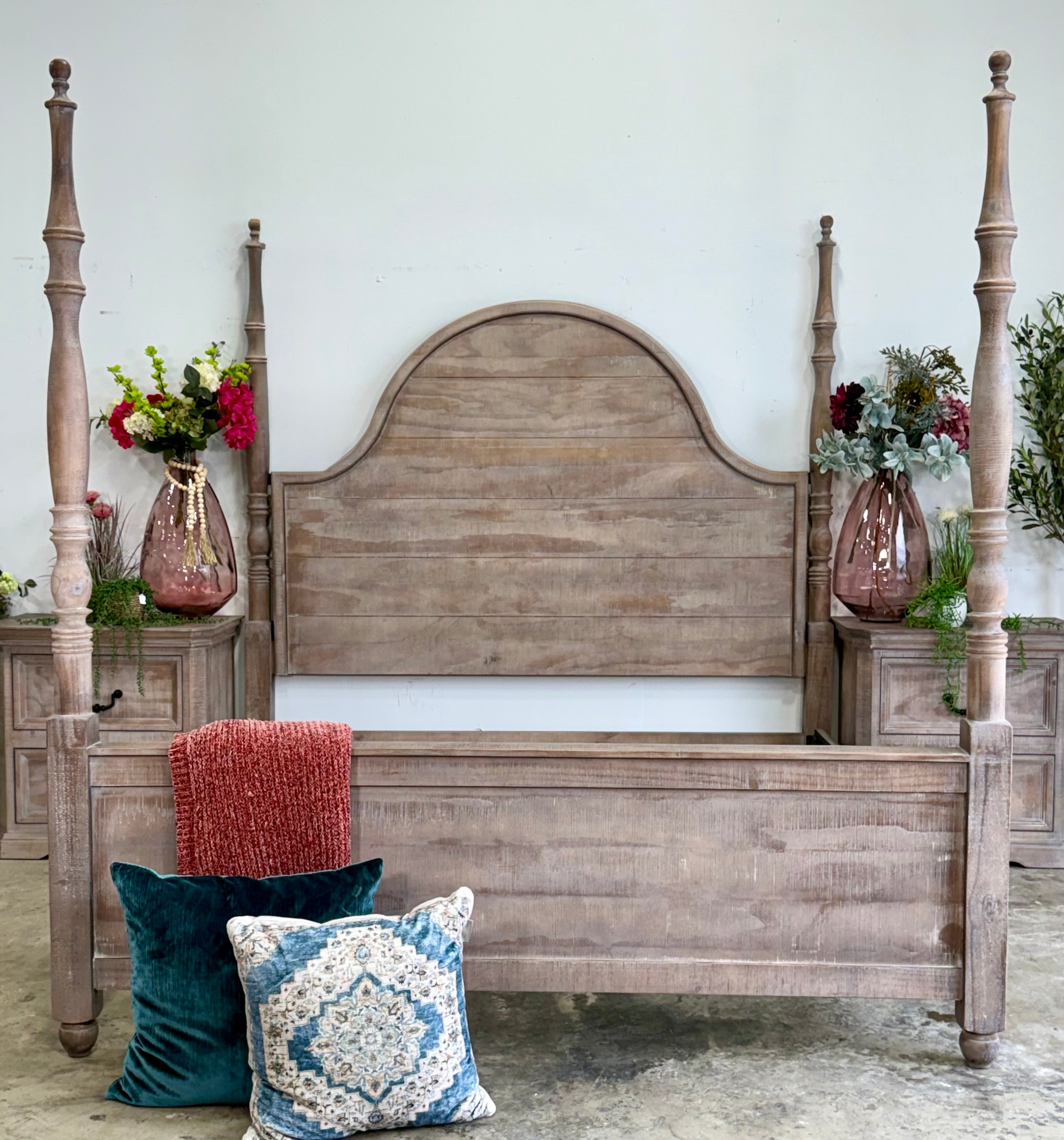 Willow King 4 Poster Bed-Soft Drift™
