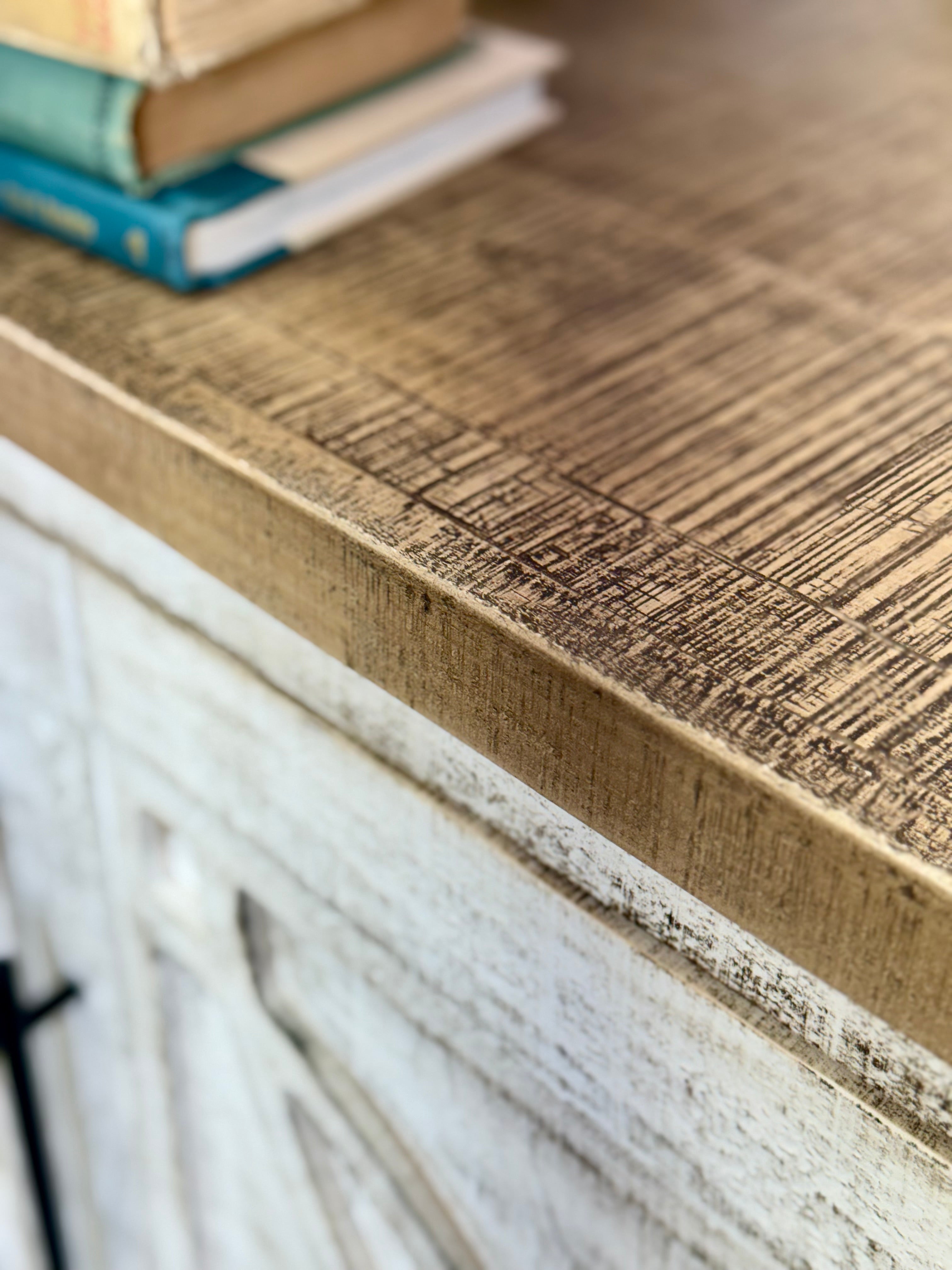 Circle Door Console-Toasted Wheat™/Sandstone