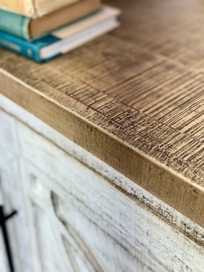 Circle Door Console-Toasted Wheat™/Sandstone