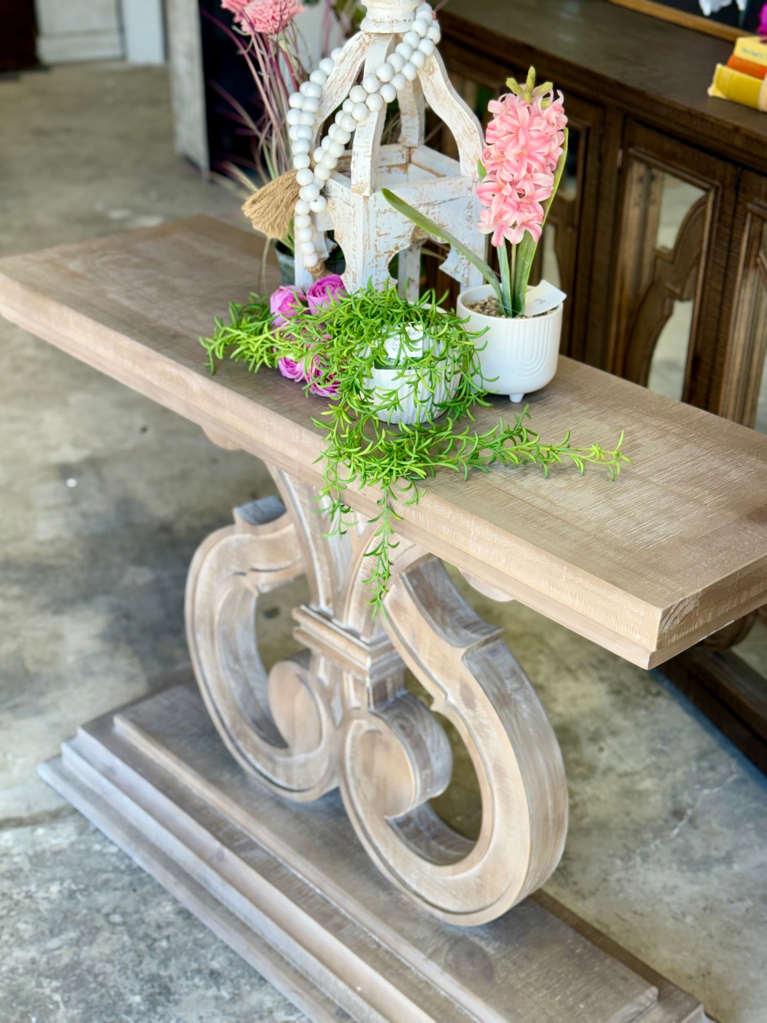 Harp Entryway-Soft Drift