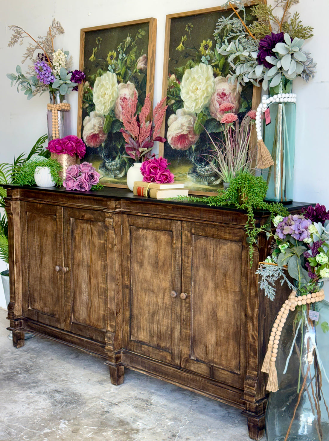 Allison 4 Door Console-Pecan/Black