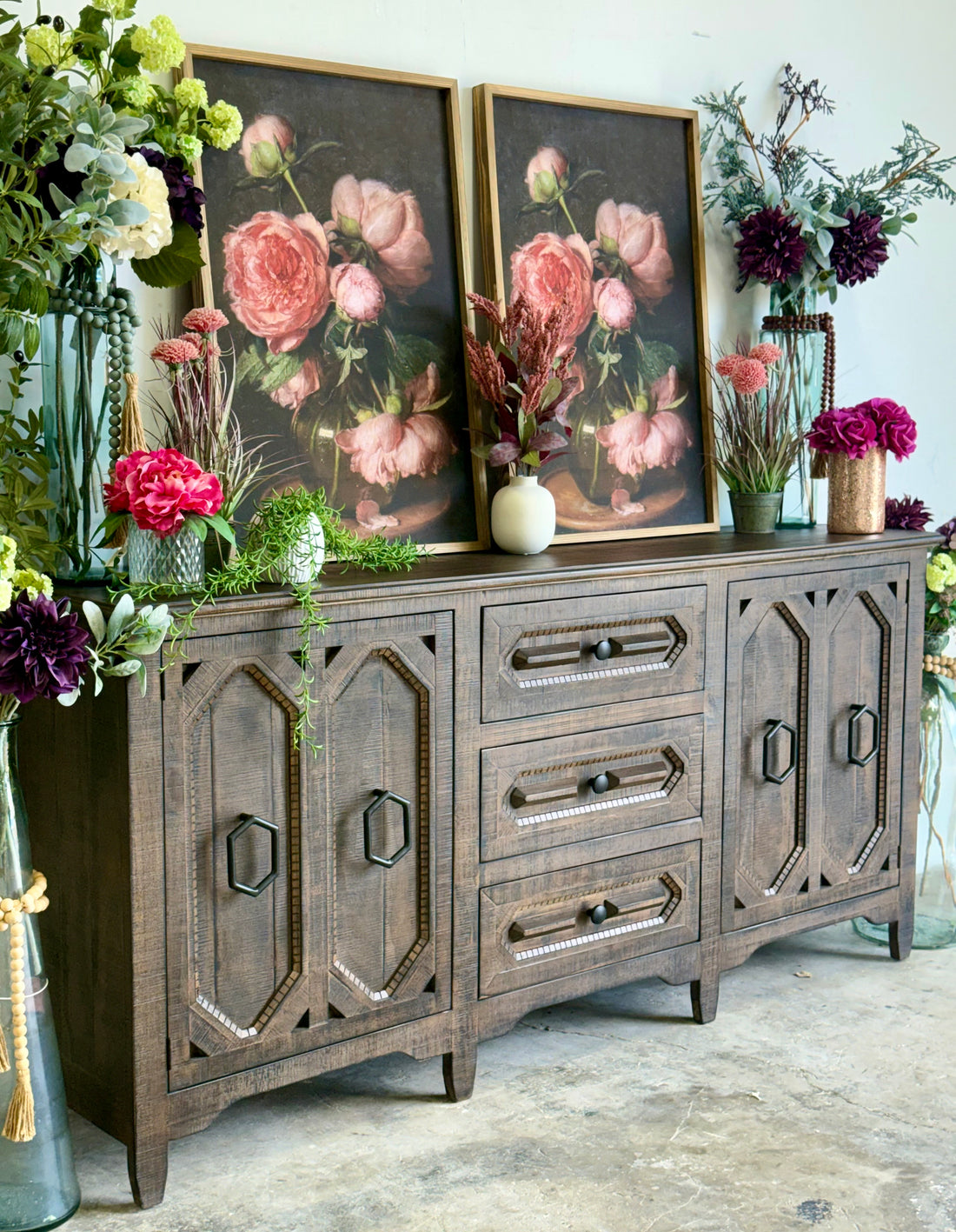 Cora Console-Honeywood™