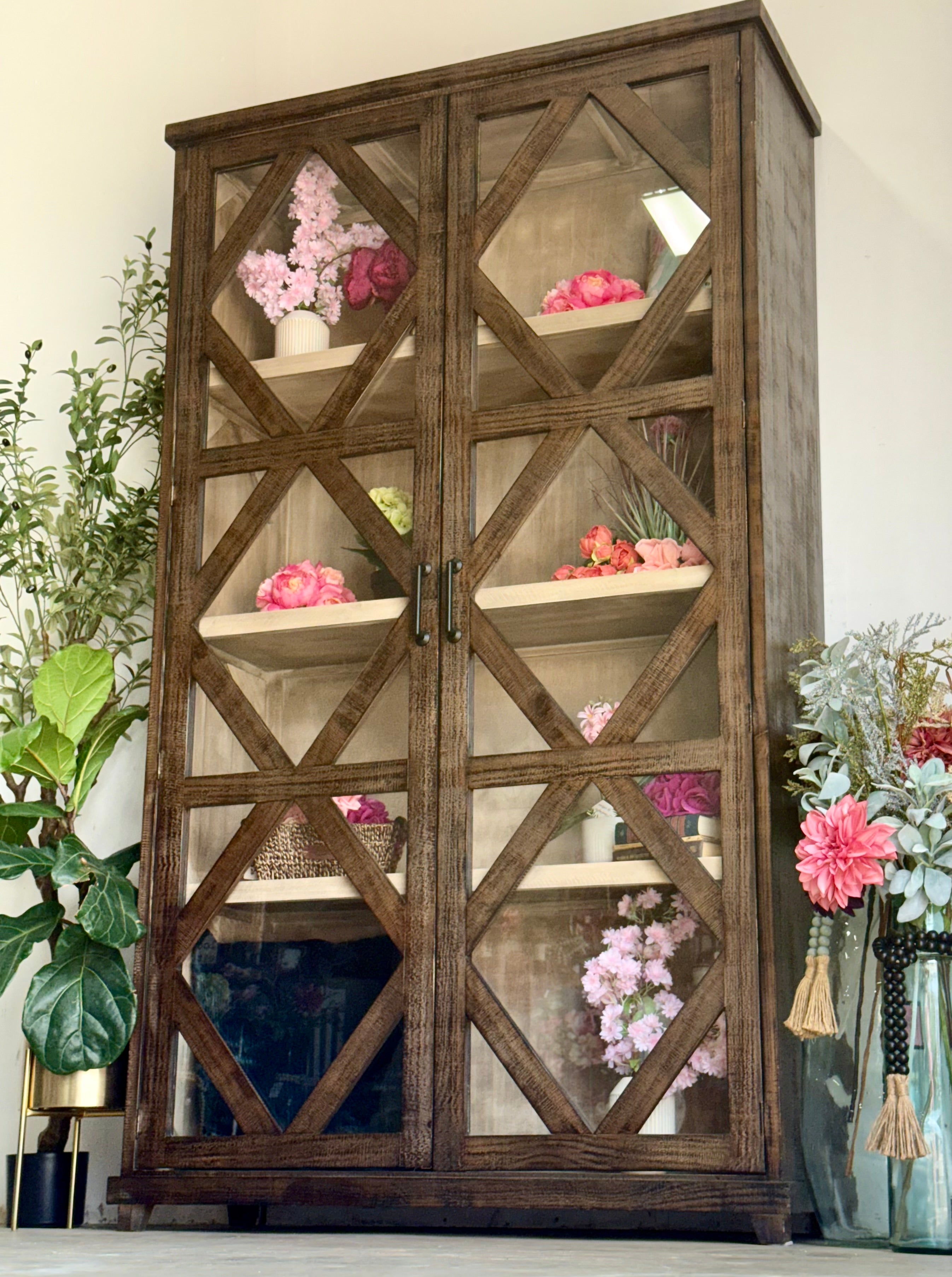 Piper Vitrine-Honeywood™/Dove