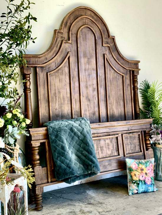 Madison Queen Bed-Honeywood