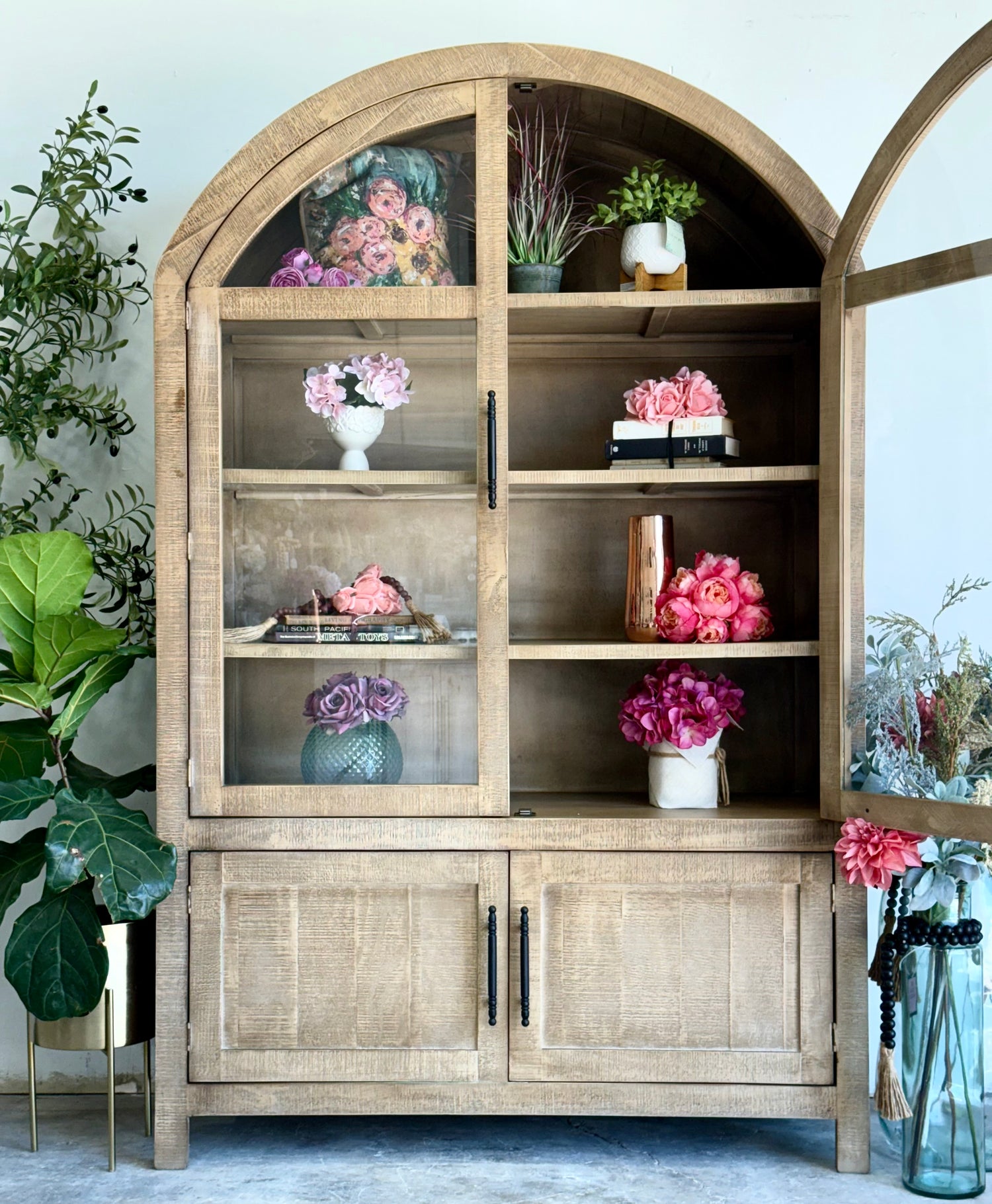 Rose Domed Vitrine-Warm Sandstone