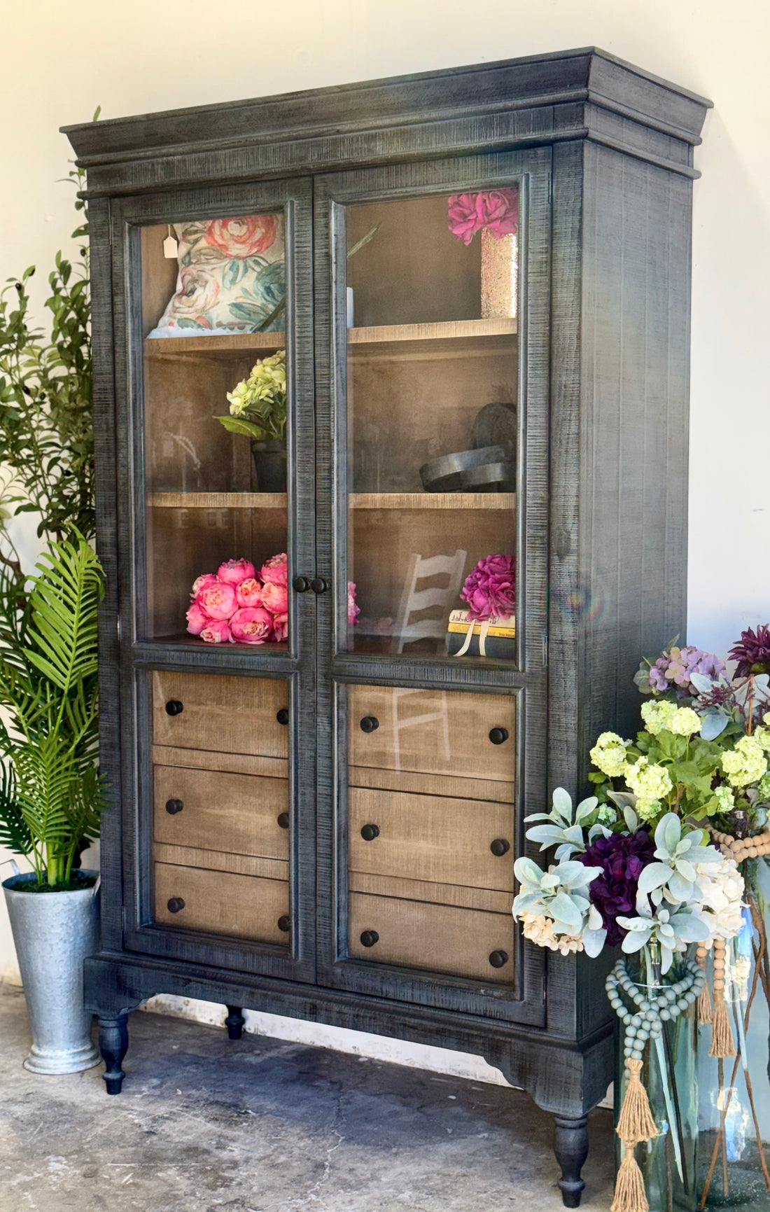 Camryn Vitrine-Blue Dusk/Cappuccino