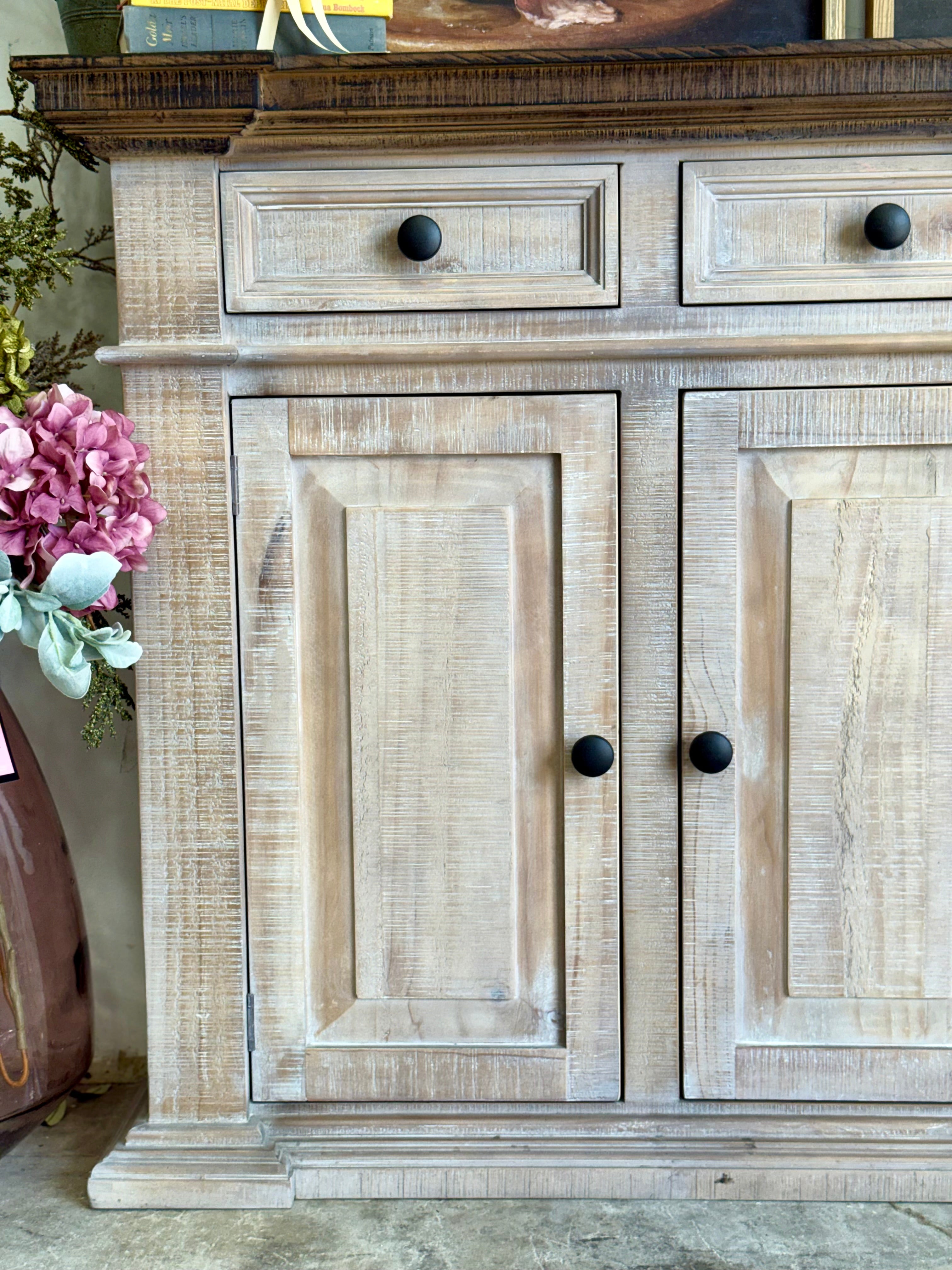 Savannah Sideboard-Soft Drift/Honeywood™