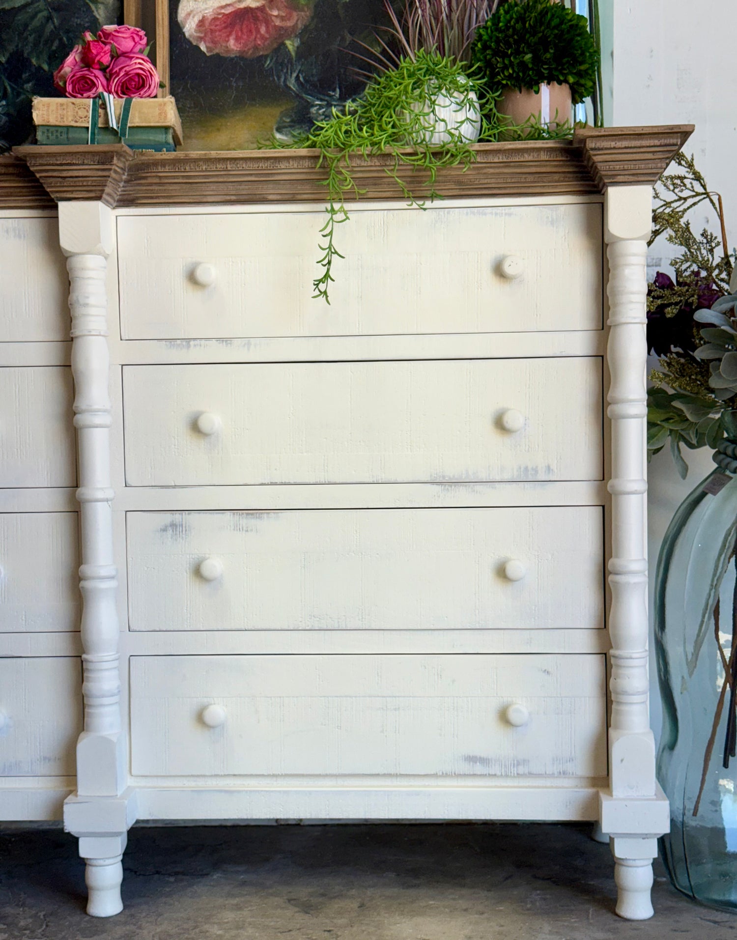 Madison Dresser-Creamy Linen™/Sandstone