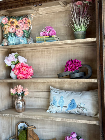 Gia Vitrine-Honeywood/Dove