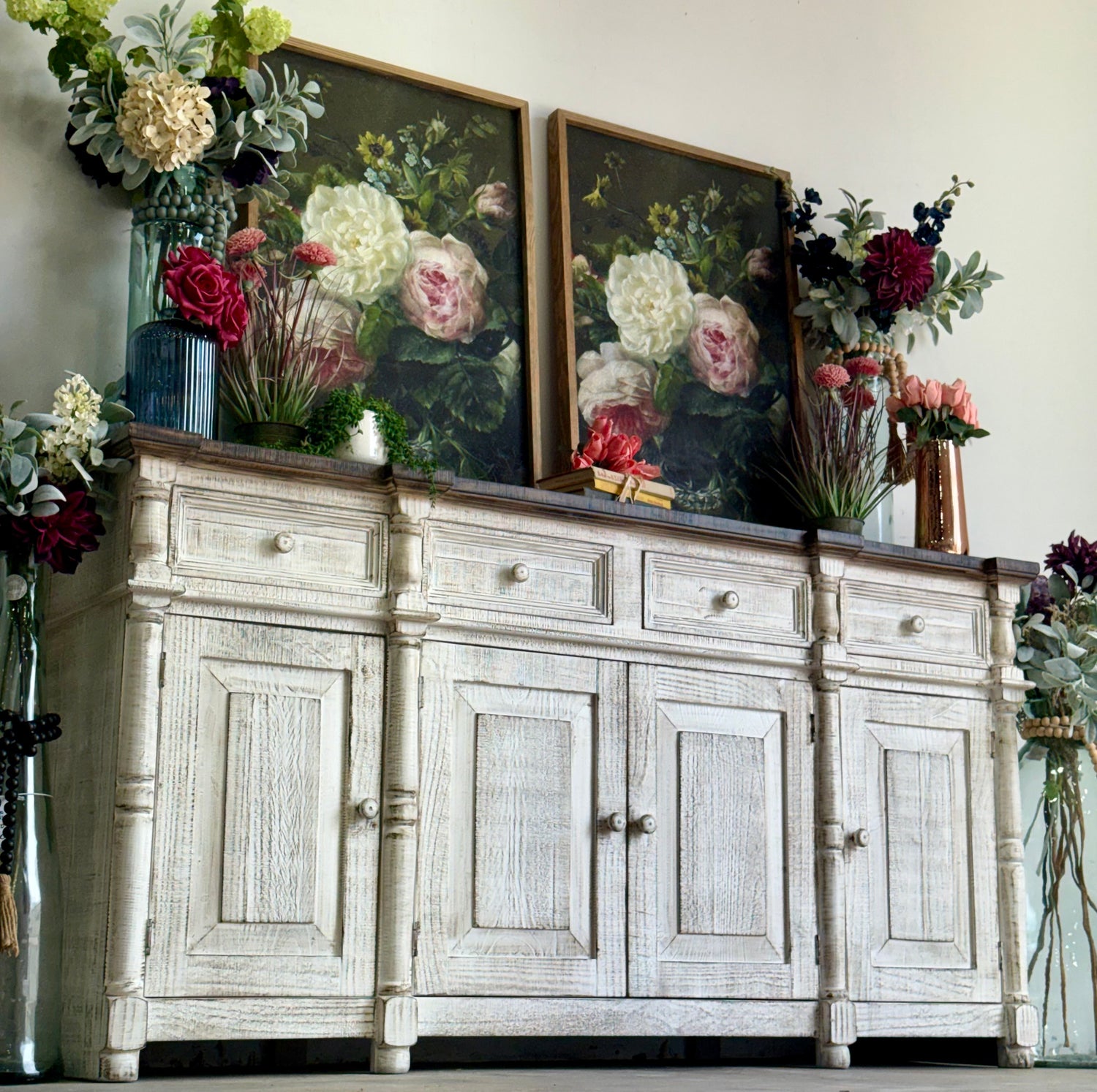 Novah 4-Door Console-Toasted Wheat/Honeywood