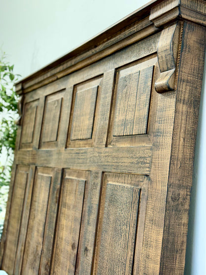 Jasmine Queen Bed-Honeywood™