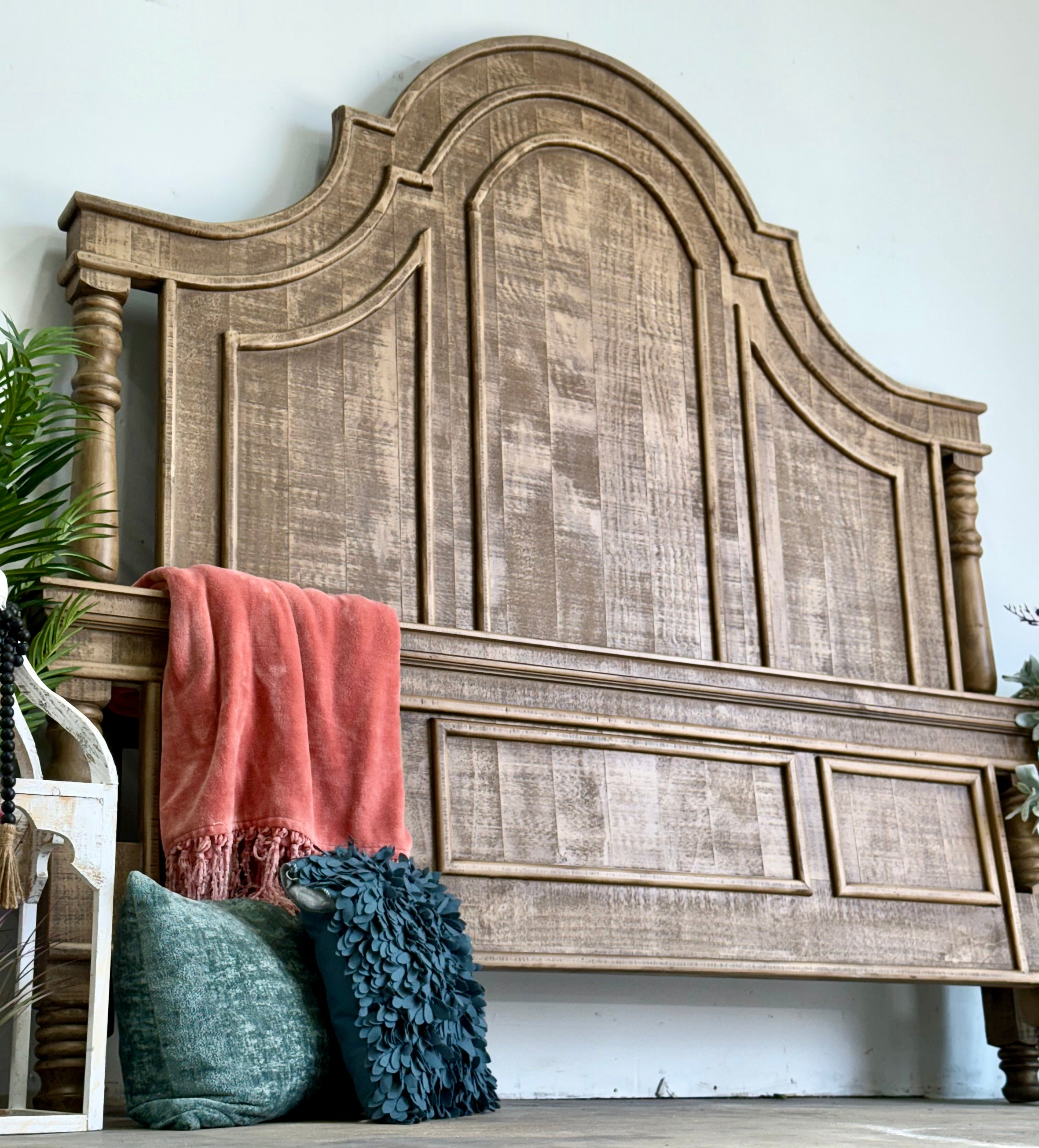 Madison King Bed-Sandstone