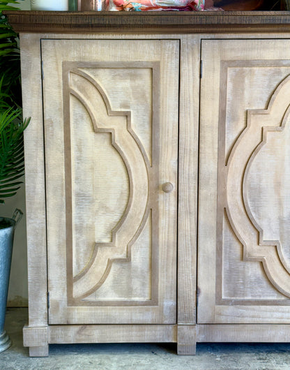 Morgan 4 Door Console-Soft Drift/Honeywood