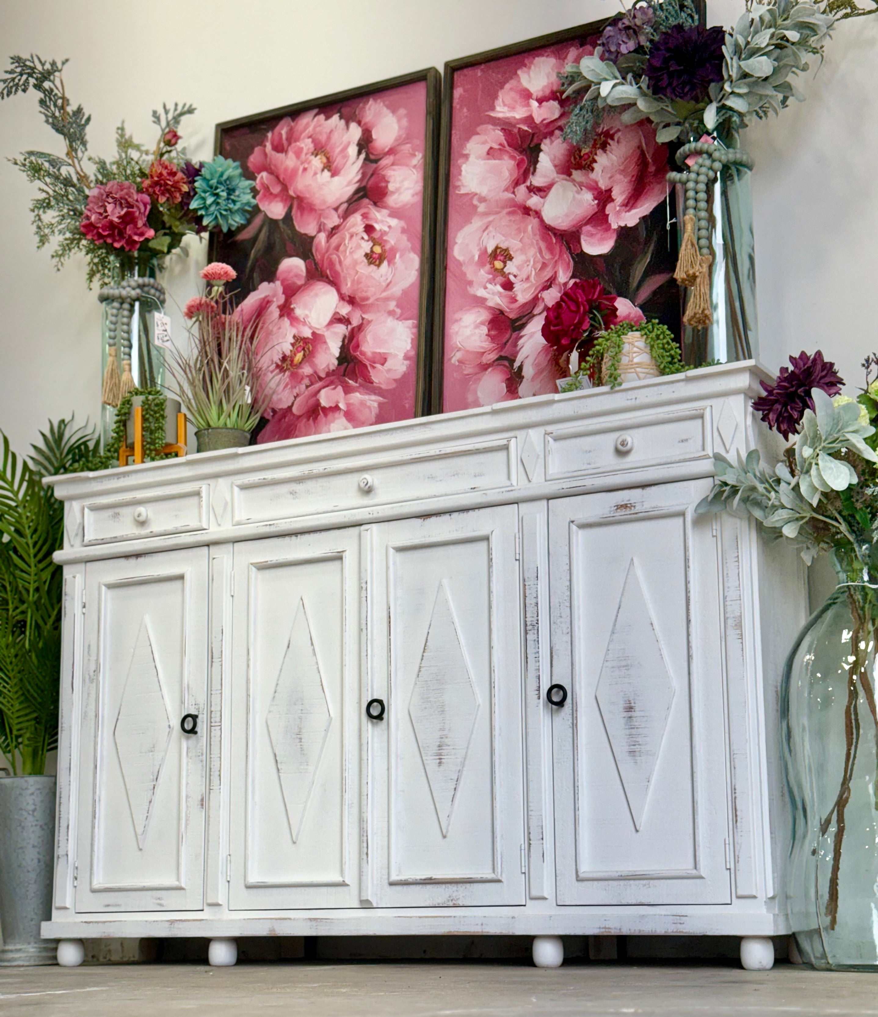 Julia 4 Door Console-Whisper White