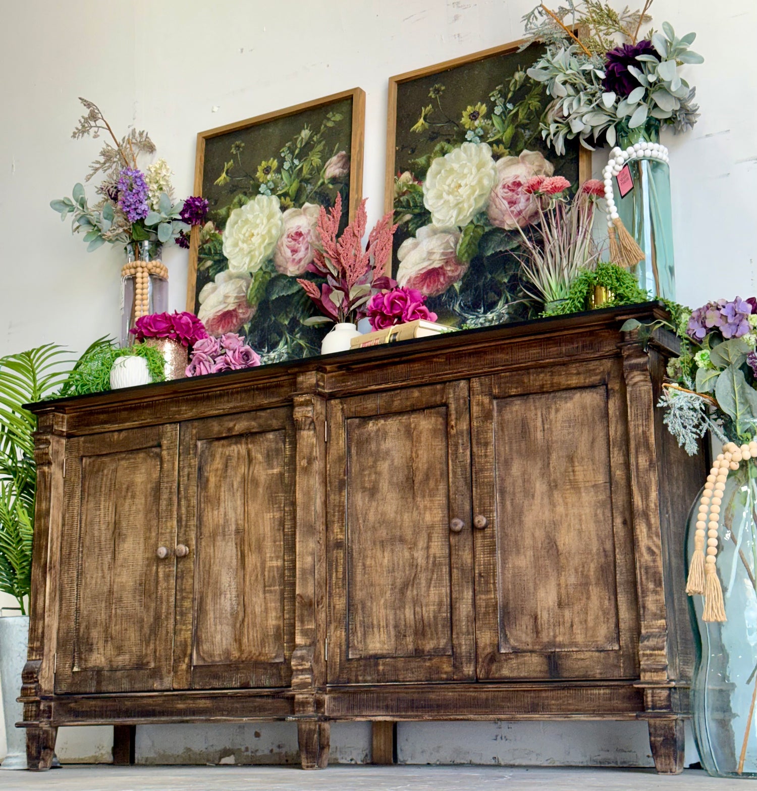 Allison 4 Door Console-Pecan/Black