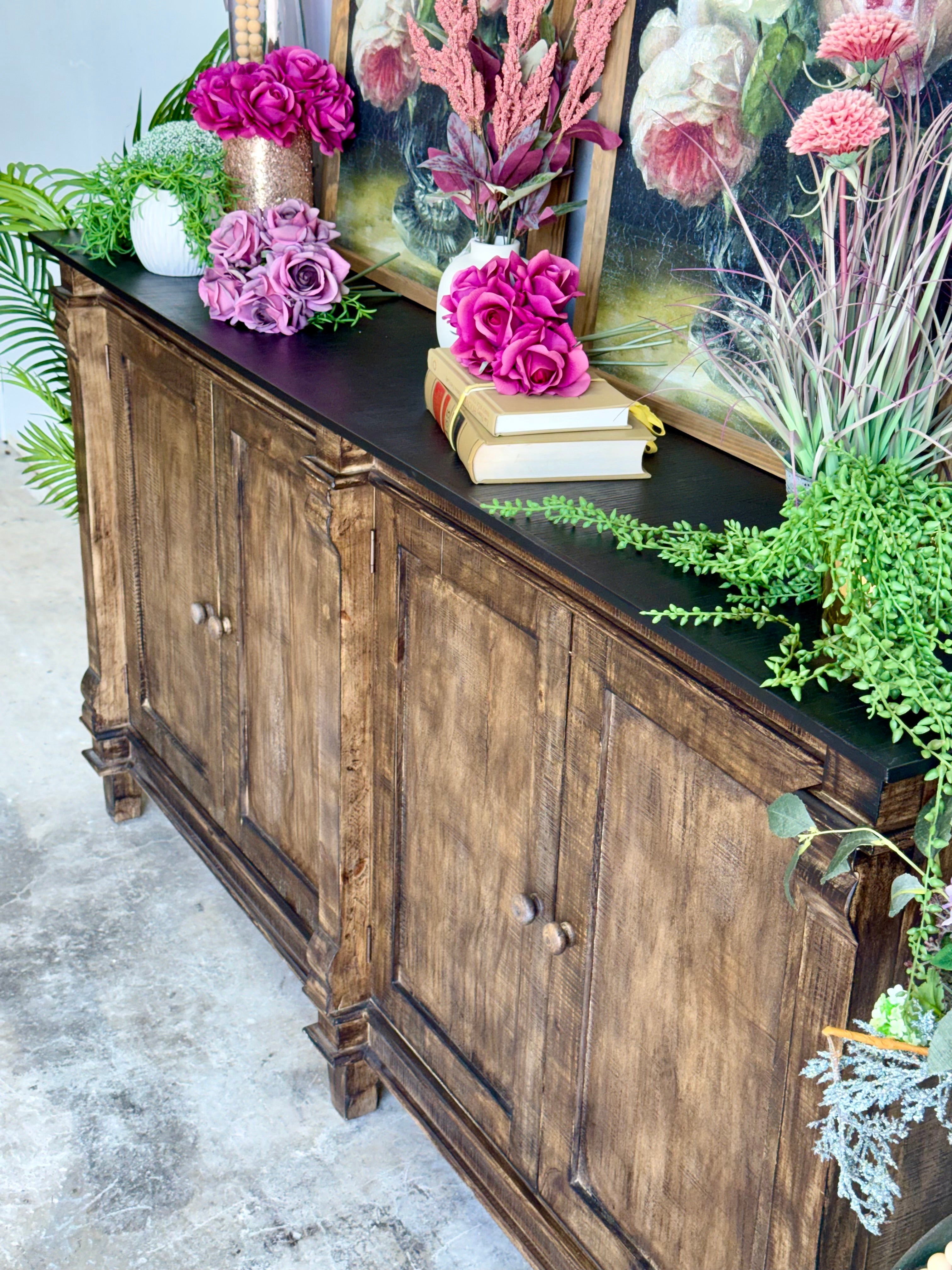 Allison 4 Door Console-Pecan/Black