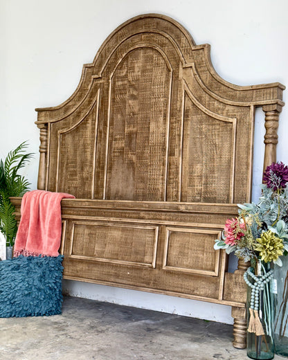 Madison King Bed-Sandstone