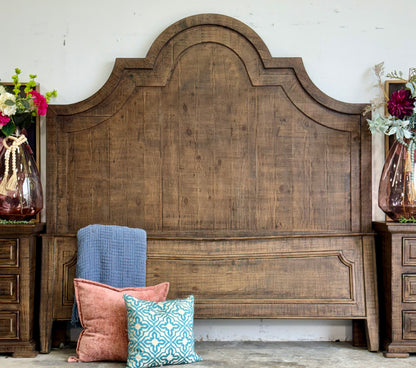 Jessica King Bed-Honeywood