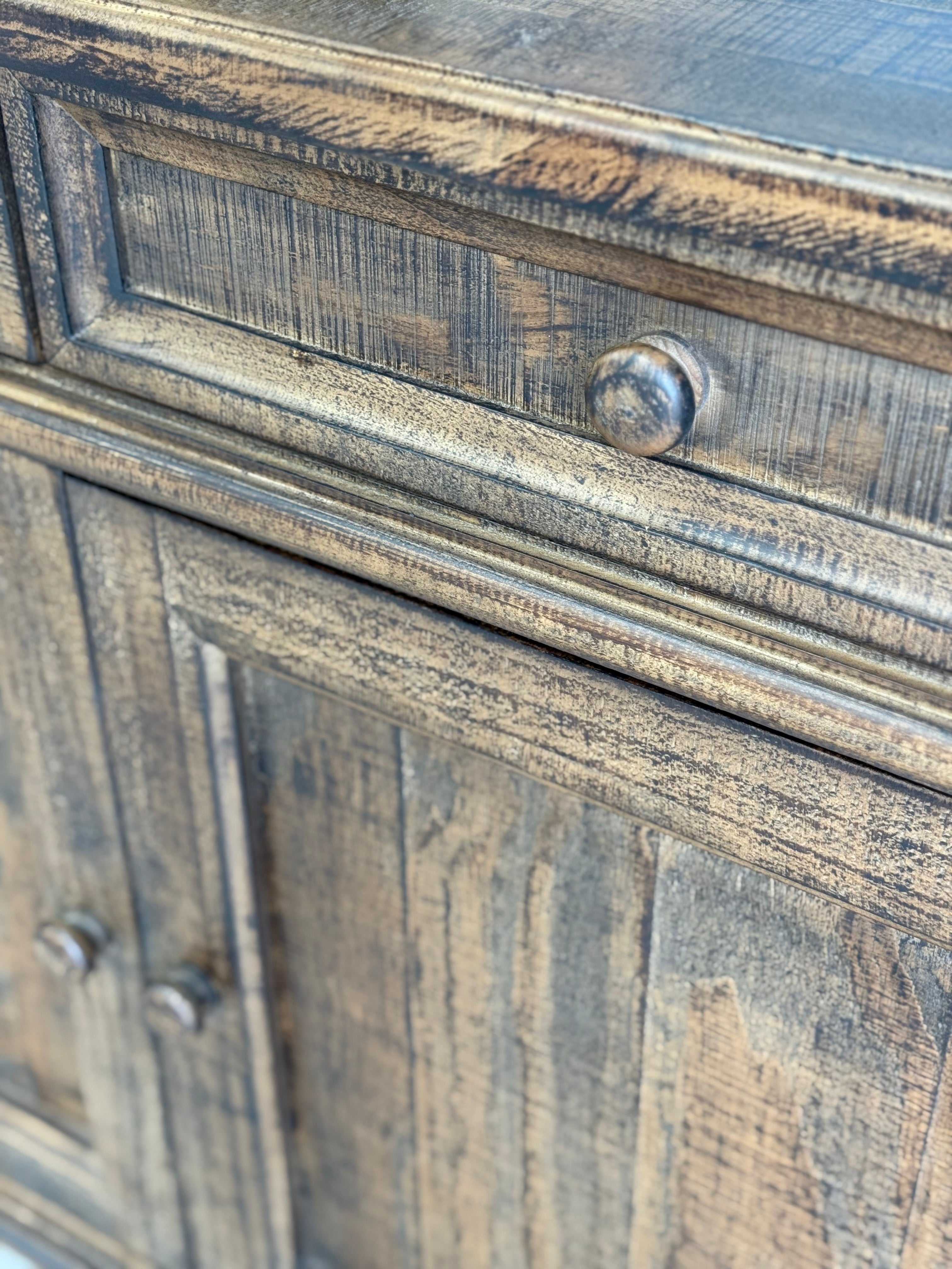 Celine 4 Door Console-Honeywood™