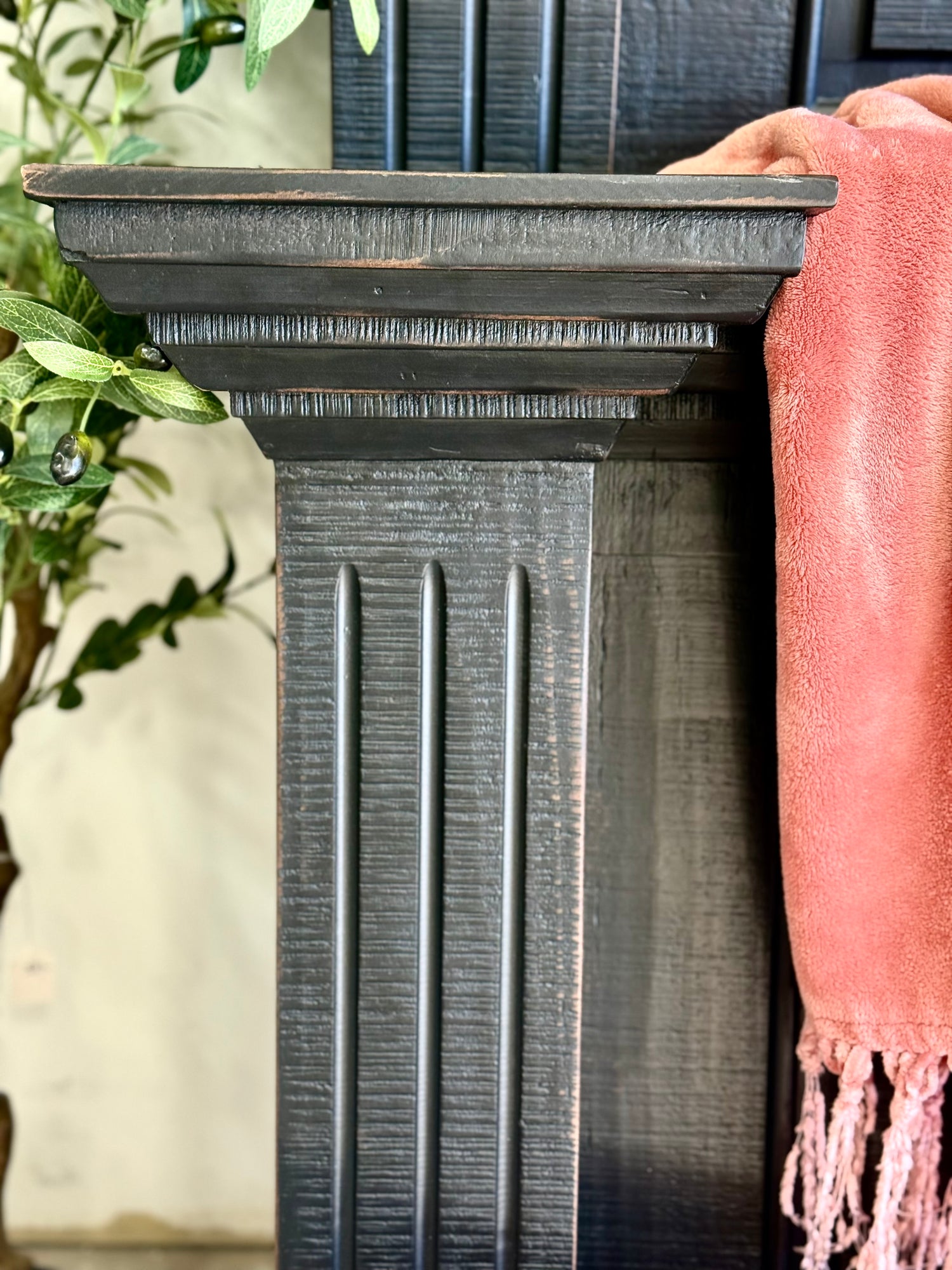 Charlotte King Paneled Bed-Handrubbed Black