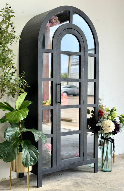 Claire Dome Vitrine- Black/Sparrow