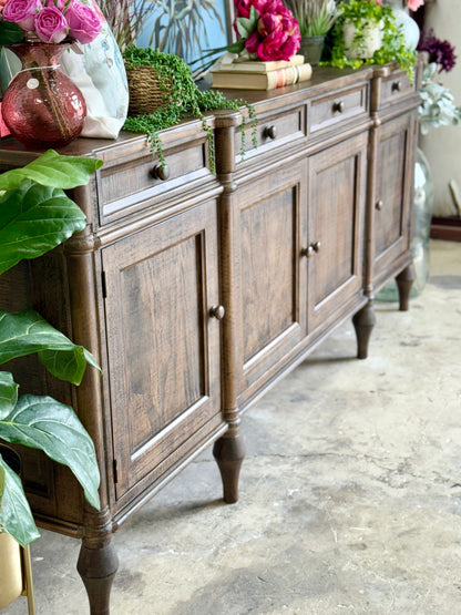 Celine 4 Door Console-Honeywood™