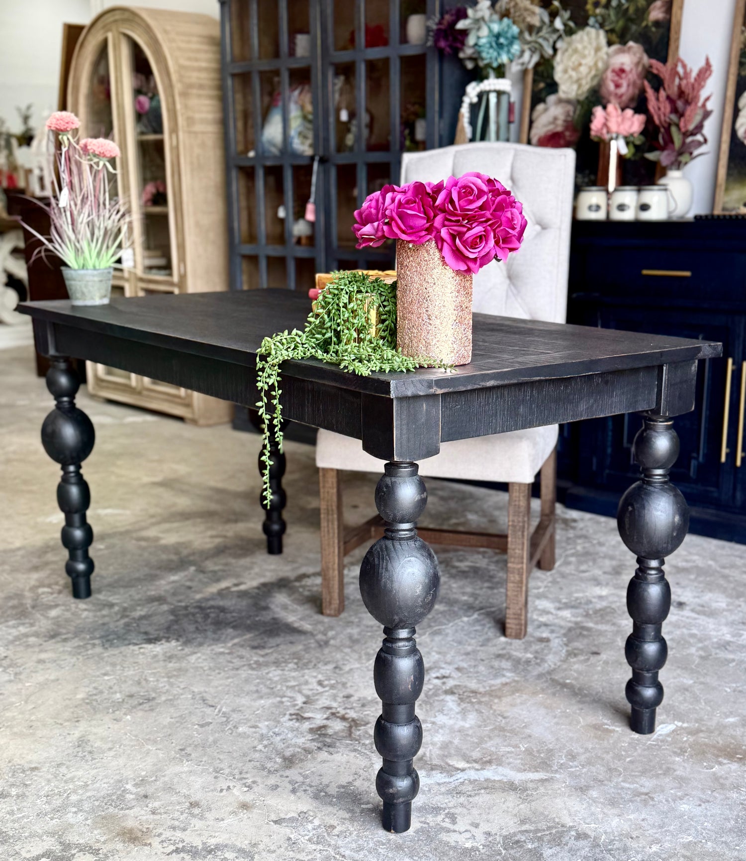 Sophie Desk-Handrubbed Black