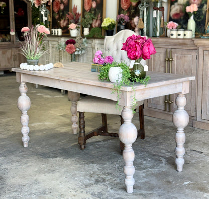 Sophie Desk-Soft Drift