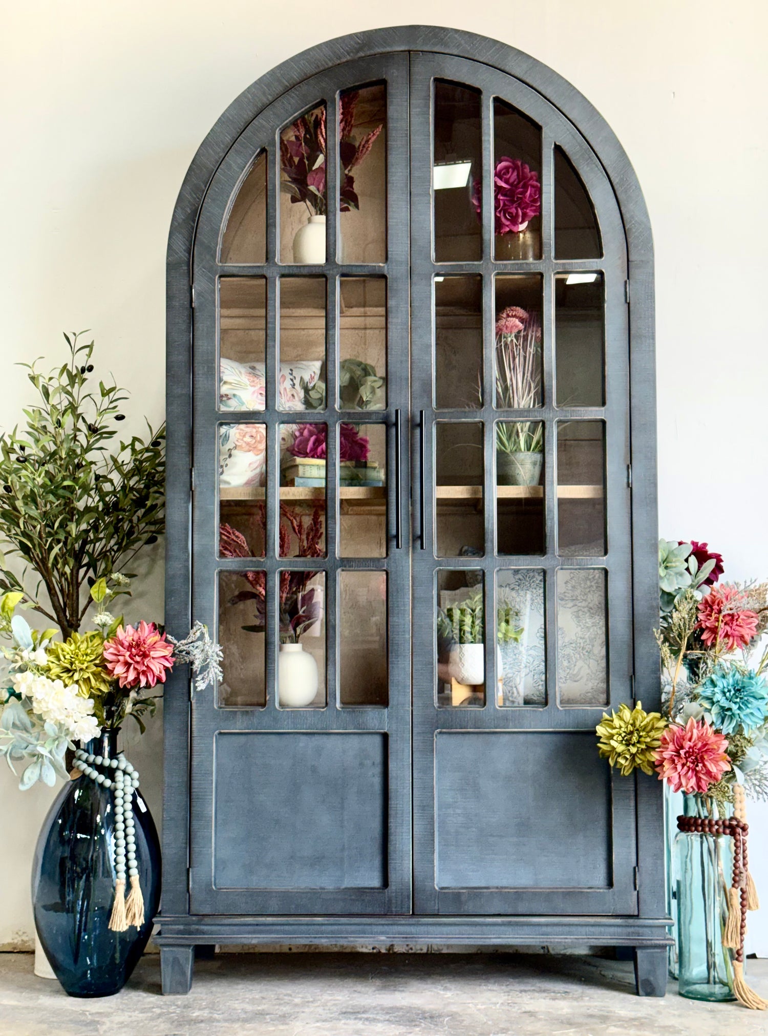 Cherish Dome Vitrine-Blue Haze/Cappuccino