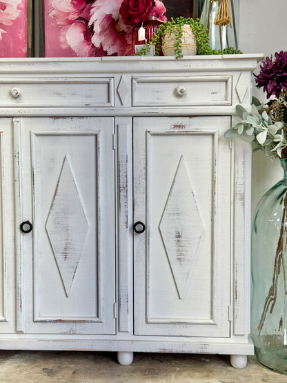 Julia 4 Door Console-Whisper White