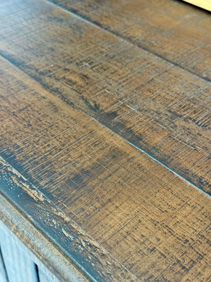Cora Console-Honeywood™