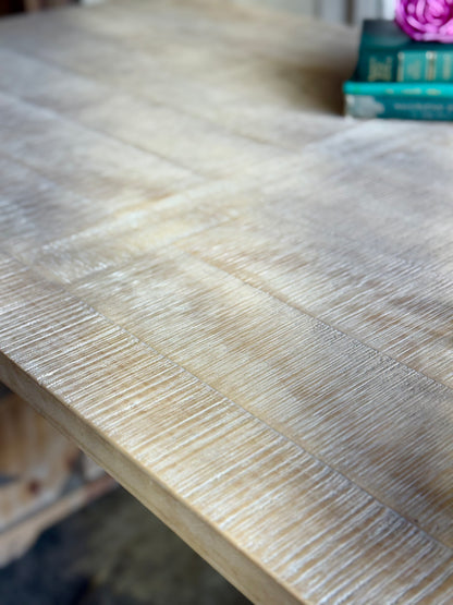 Harpwell  Desk-Soft Drift