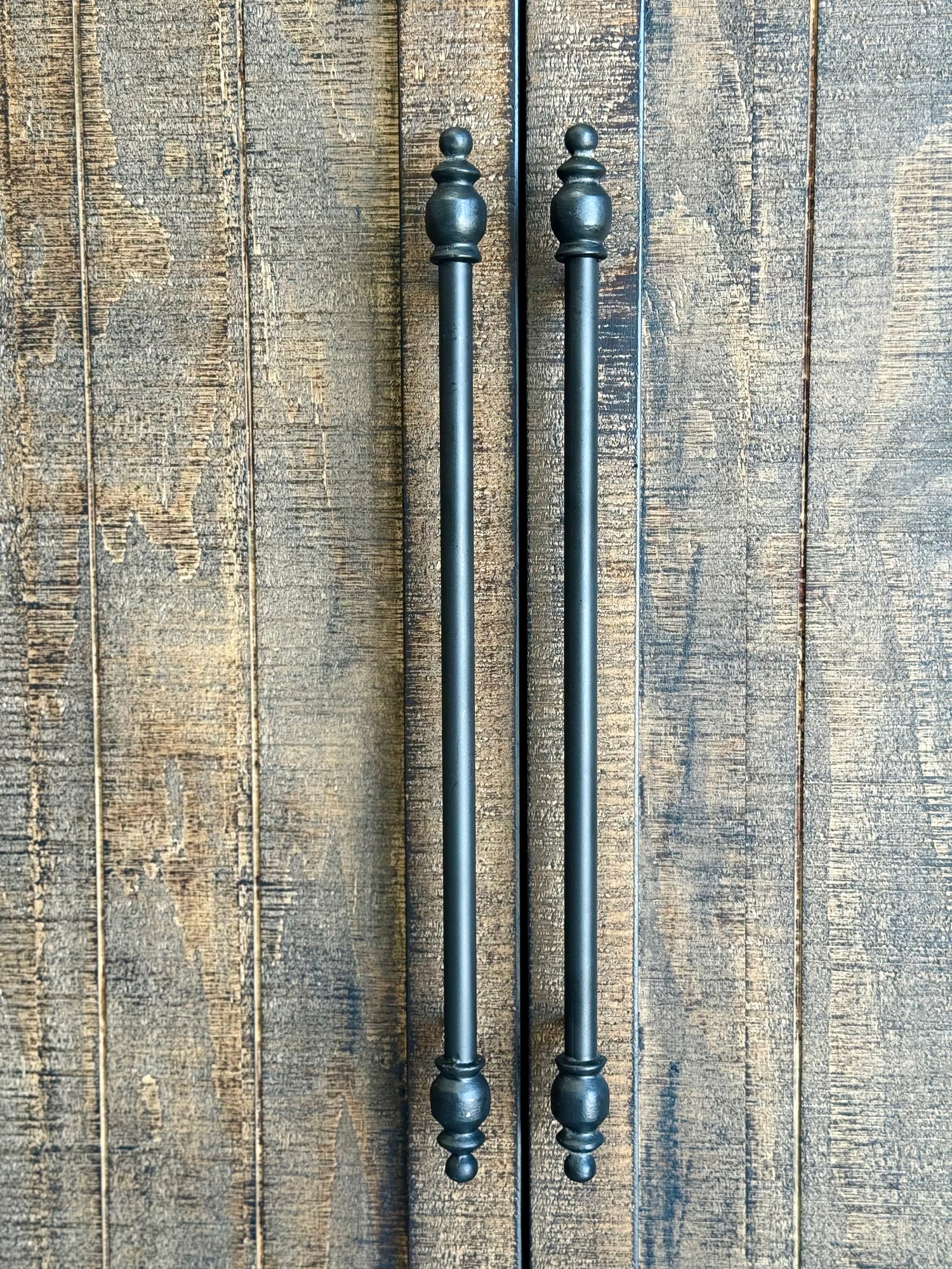 Georgia Domed Vitrine- Honeywood™