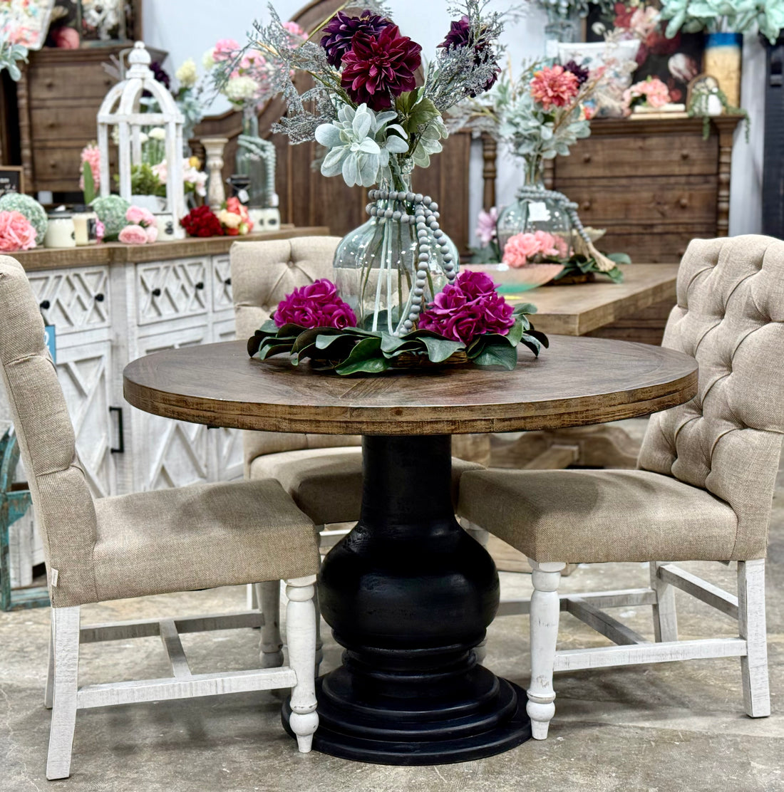 Clara 47" Round Dining Table-Black/Honeywood™