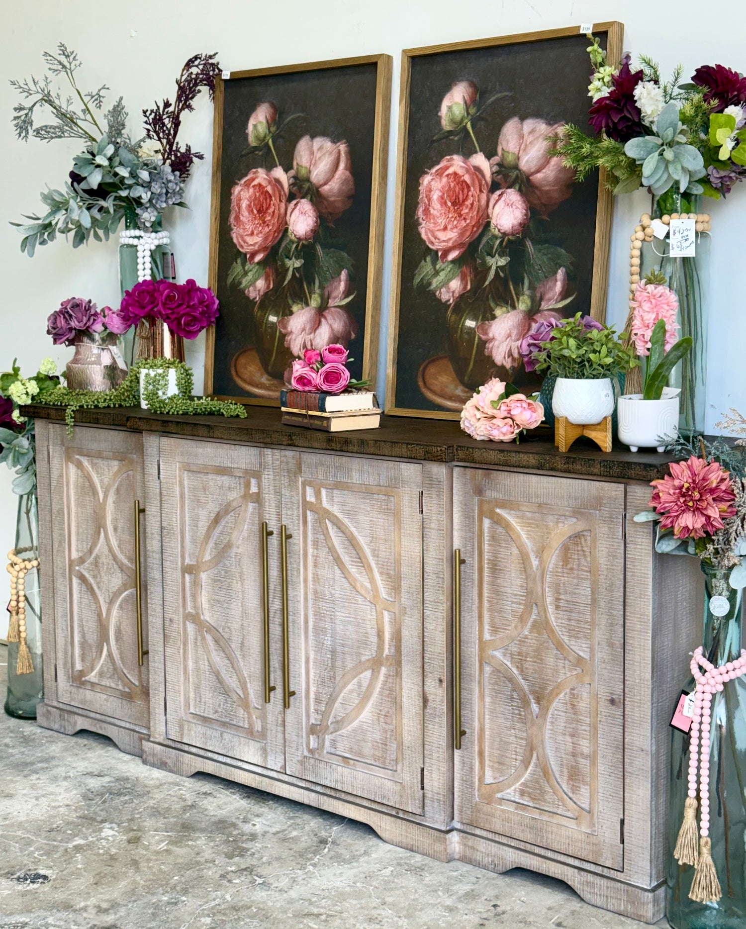 Circle Door Console-Soft Drift/Honeywood™