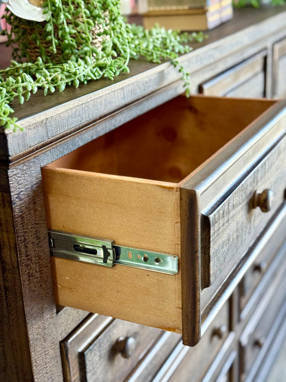 Charlotte Dresser-Honeywood™