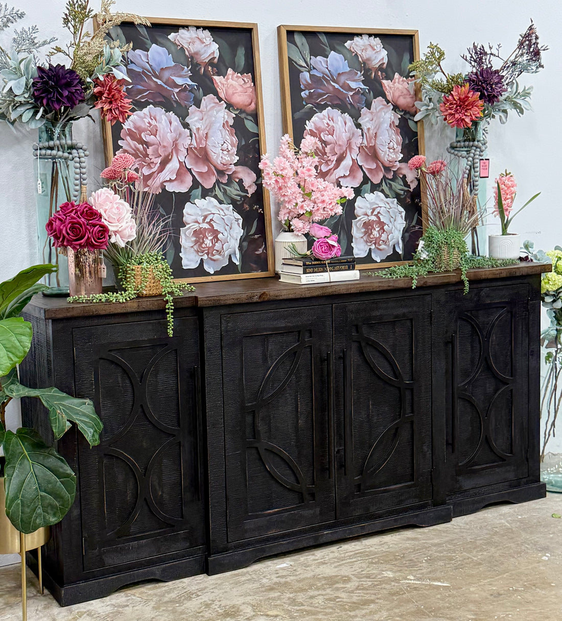 Circle Door Console-Handrubbed Black/Honeywood™