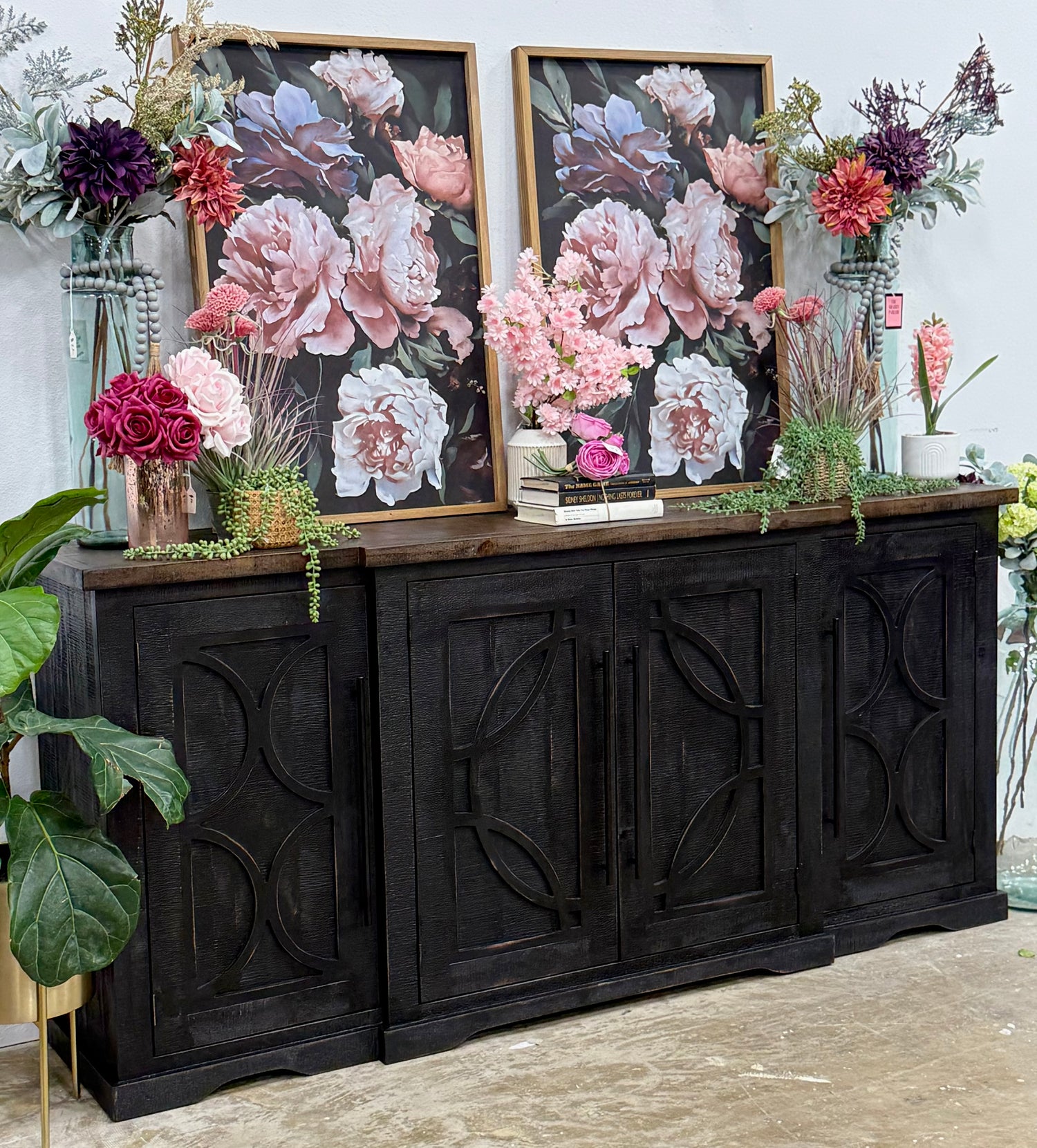 Circle Door Console-Handrubbed Black/Honeywood™