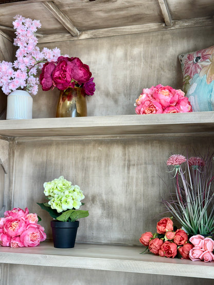 Piper Vitrine-Honeywood™/Dove