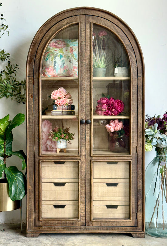 Avery Domed Vitrine-Honeywood/Dove