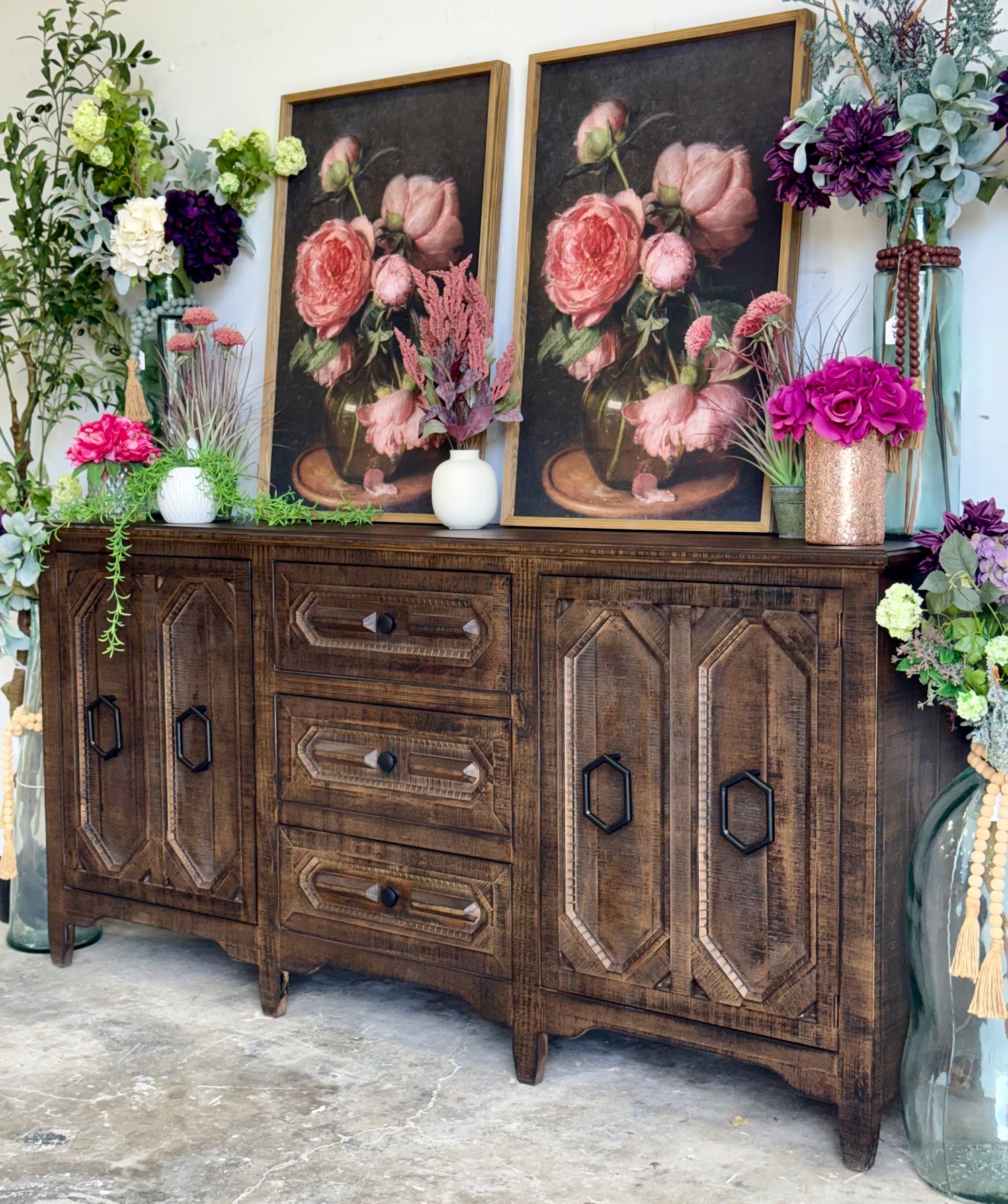 Cora Console-Honeywood™