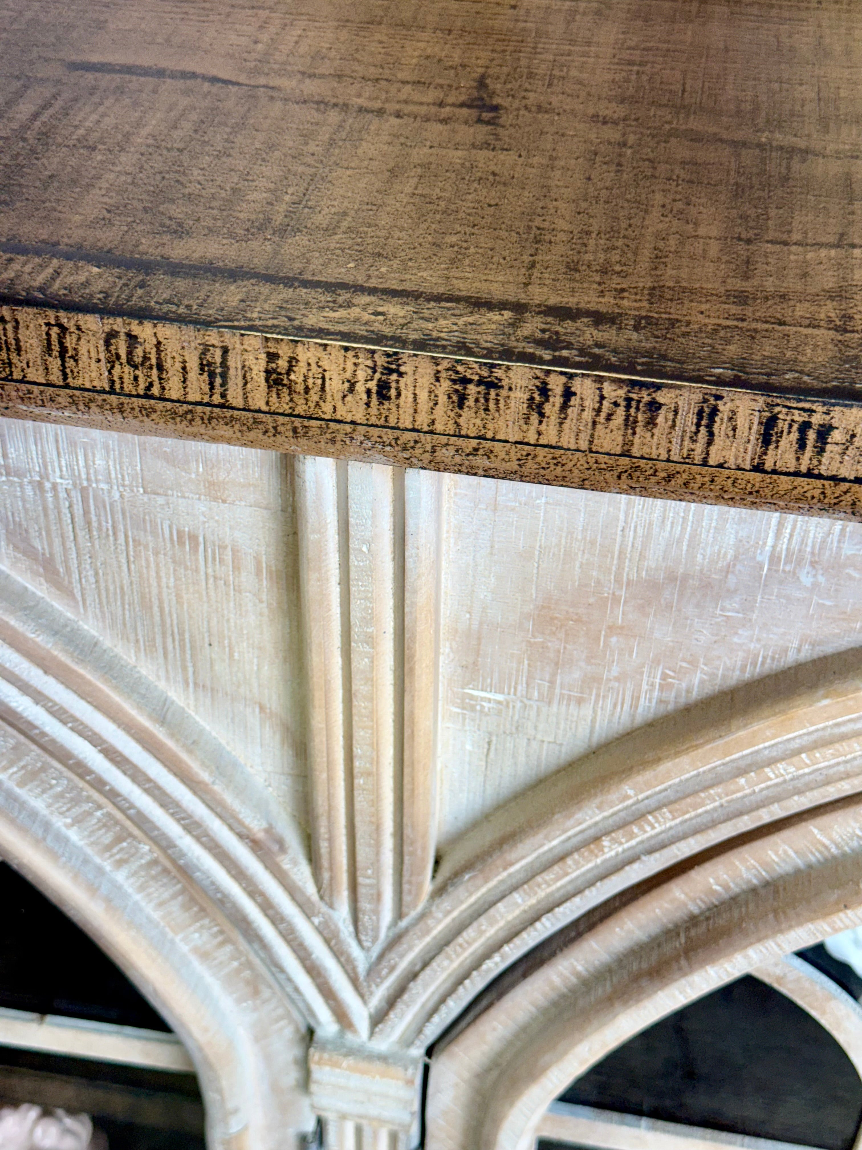 Colette Console-Soft Drift/Honeywood Top/Interior