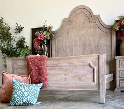 Jessica Queen Bed-Soft Drift™