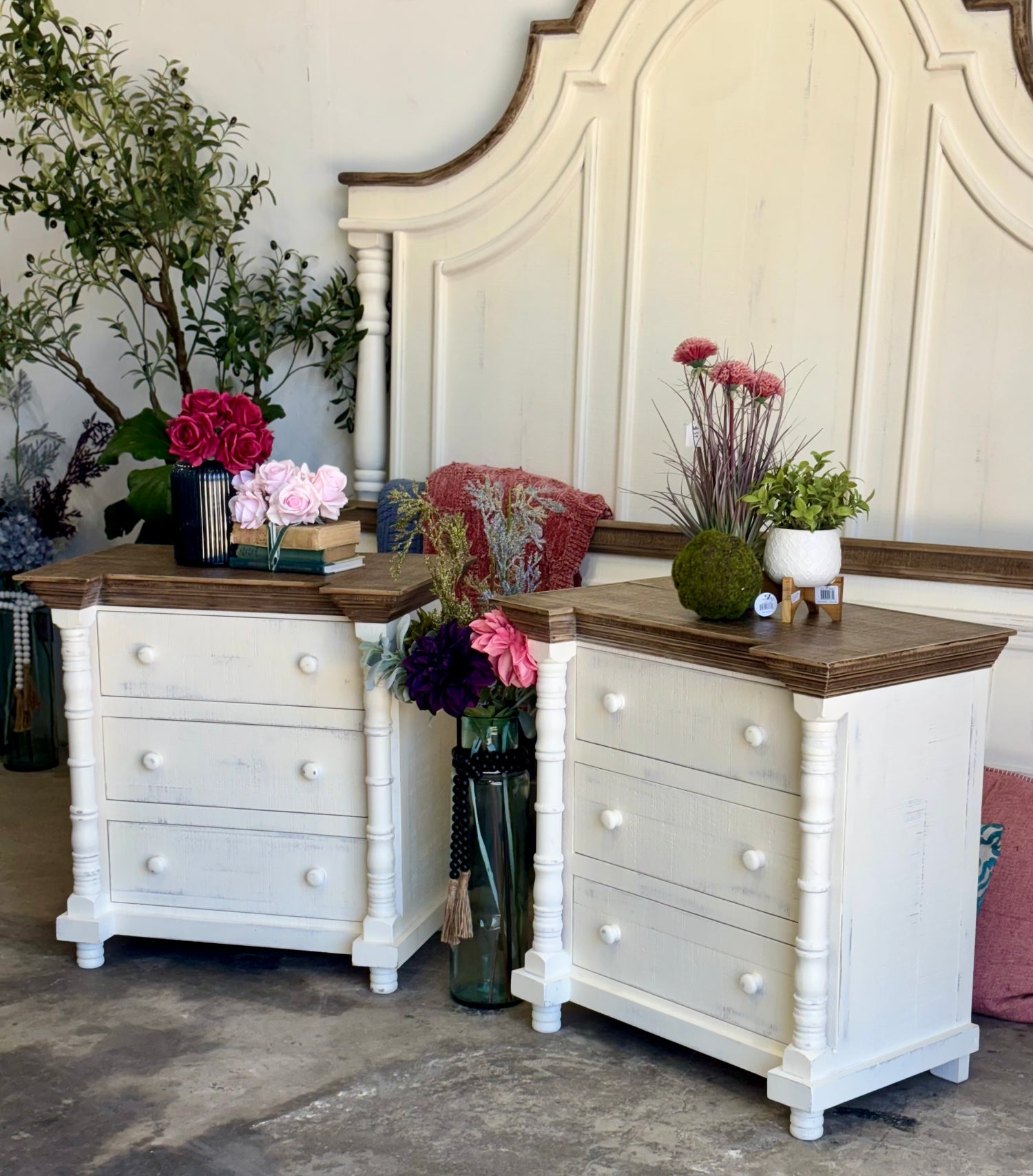 Madison Nightstand-Creamy Linen™/Sandstone